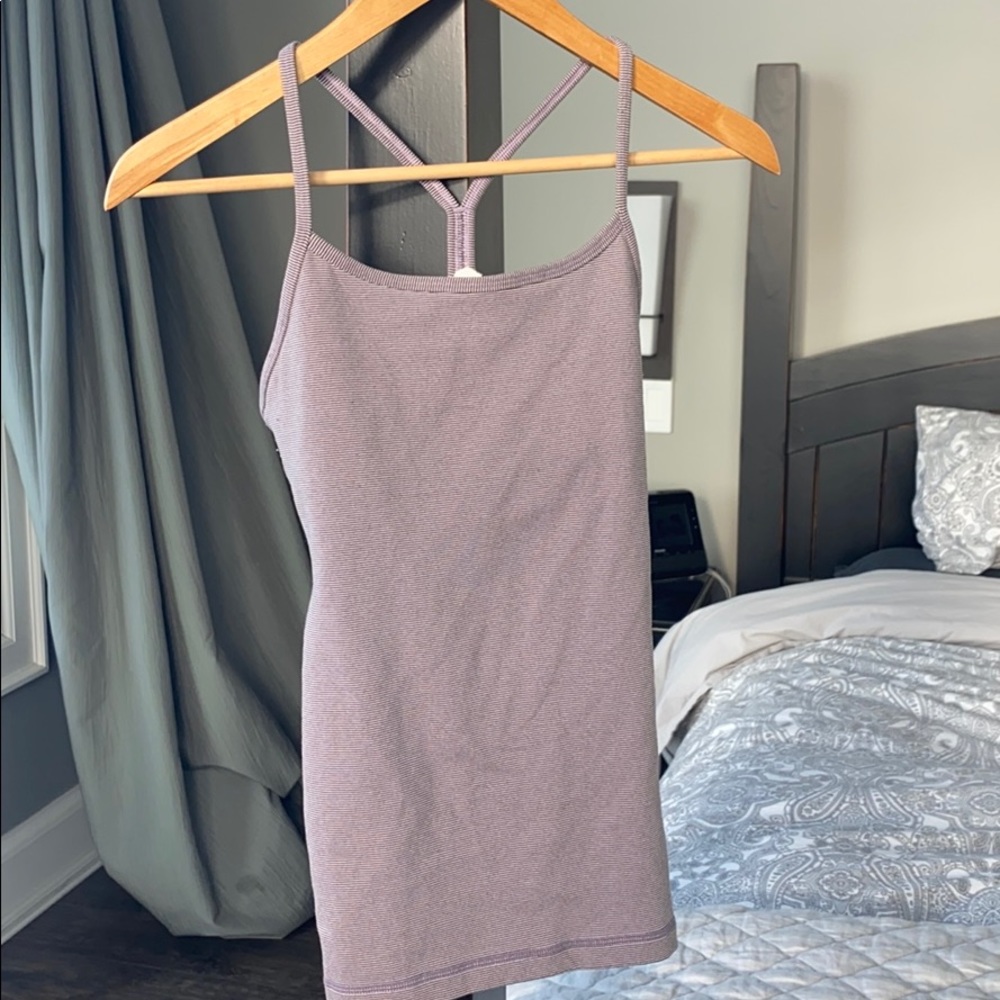 Lululemon power y size 4 light purple tank